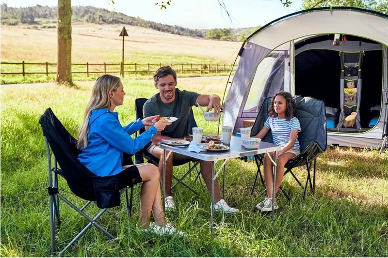 Hi-Gear Picnic Table-1