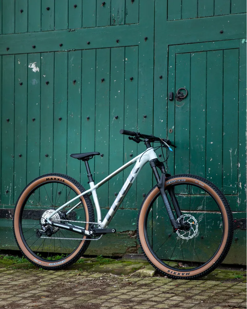 Ex Display Trek Procaliber 8 Small 29er Mountain Bike Plasma Grey Pearl-2