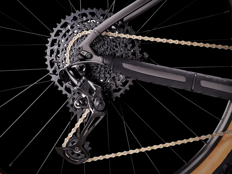 Trek Marlin 8 Mountain Bike 2023 Matte Dnister Black-2