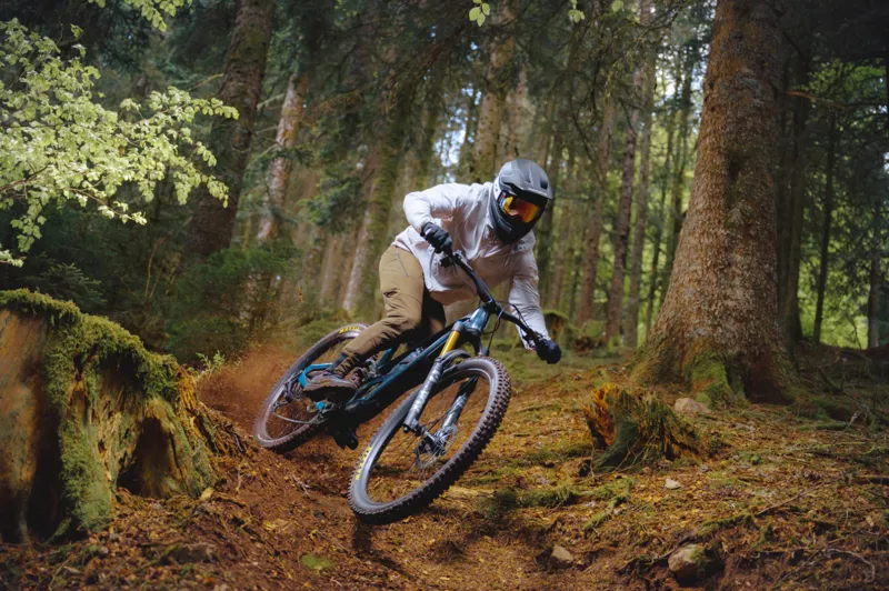 Orbea Rallon E-Team Mountain Bike 2026 Aloha Green/Fantasy Purple Carbon View-3