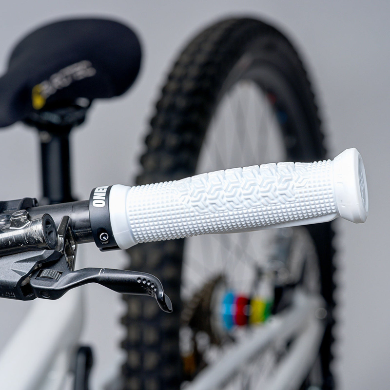 Oneup Goldstone Lock-On Grips Tan-7