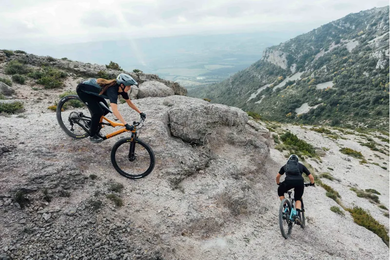 Orbea Rise H15 Electric Mountain Bike 2022 Orange/Black-8