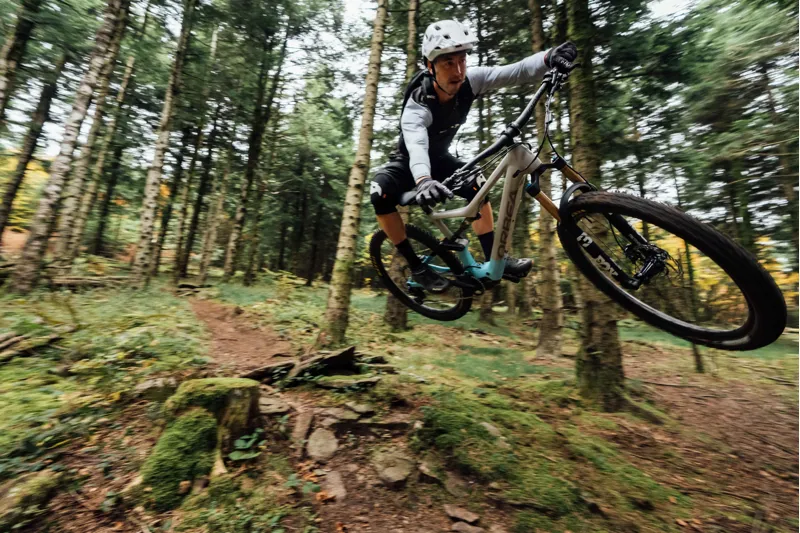 Orbea Rise H15 Electric Mountain Bike 2022 Mouse Grey/Sky Blue-3