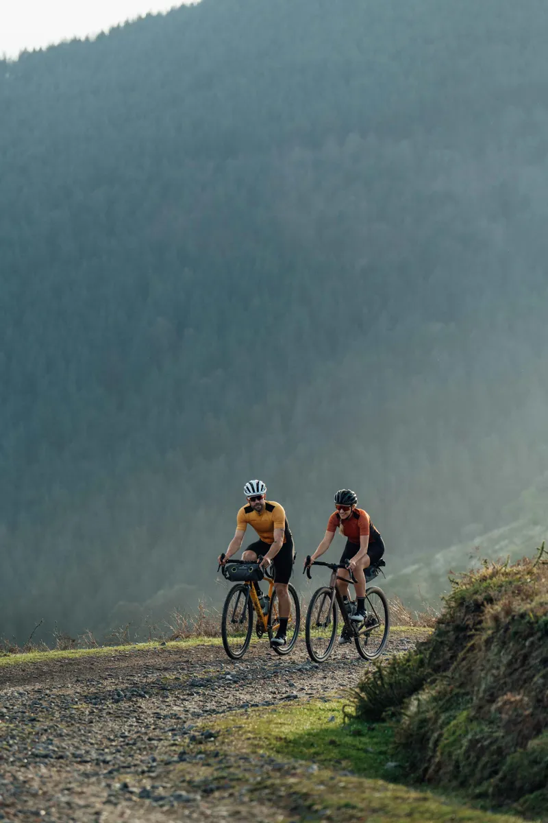 Orbea Terra H40 Gravel Bike 2022/23 Mango-2