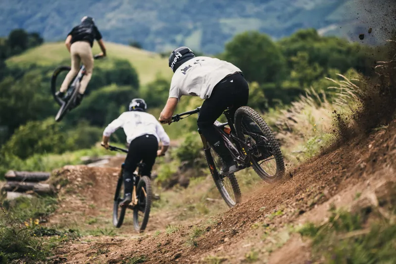 Orbea Rallon M20 Mountain Bike 2022/23 Sand/Black-4