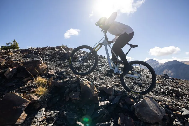 Orbea Rallon RS Team Mullet Electric Bike 2027 Frozen Concrete/Diamond Carbon View-1