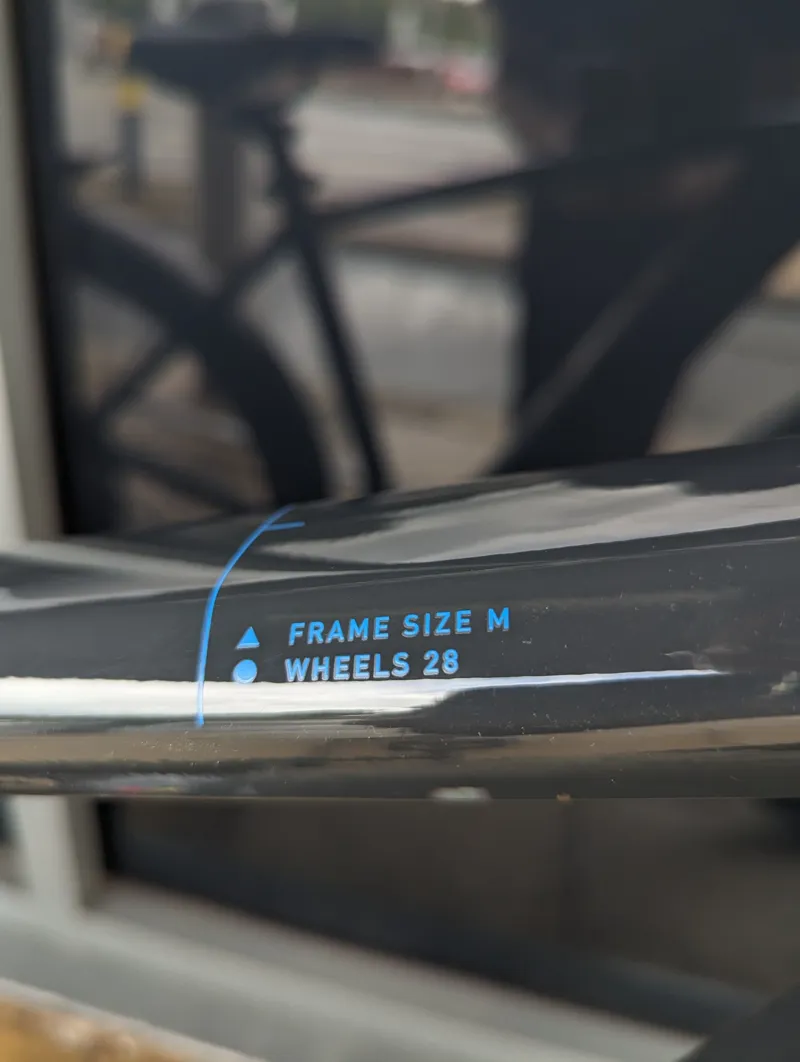 EX Display Cube Touring Hybrid One 500 54cm Grey/Blue-4