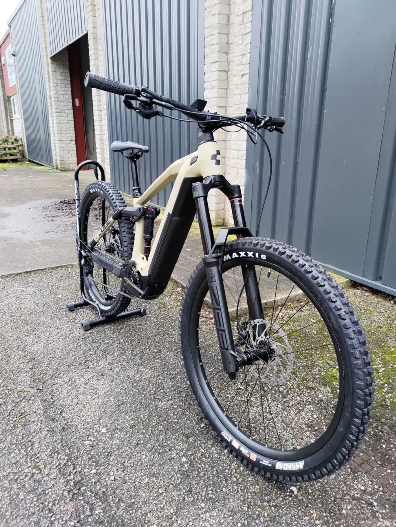 Ex Display Cube Stereo Hybrid 160 HPC SL 625 Small  Electric Bike 2022 Desert/Black-3