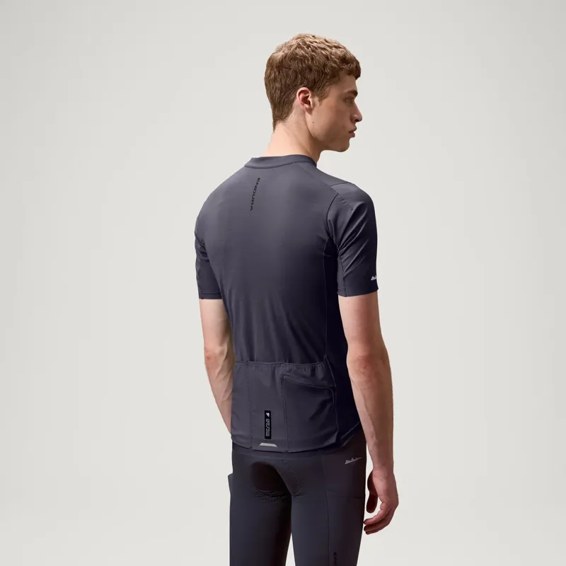 Endura AllTrack Ride SS Jersey Carbon Grey-3