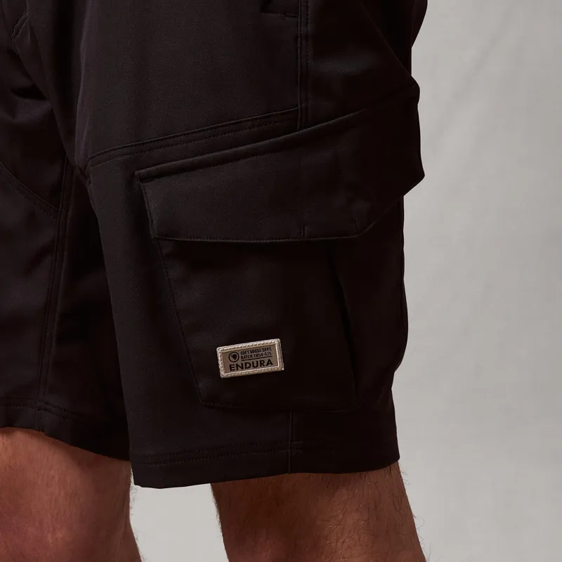 Endura Loop Cargo Short with Liner Black-2