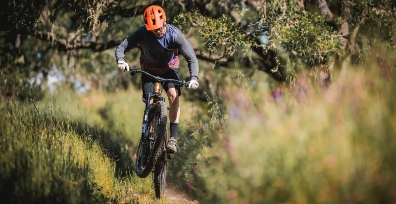 Marin Rift Zone EL XR  Electric Mountain Bike 2025 Tan Brown-5