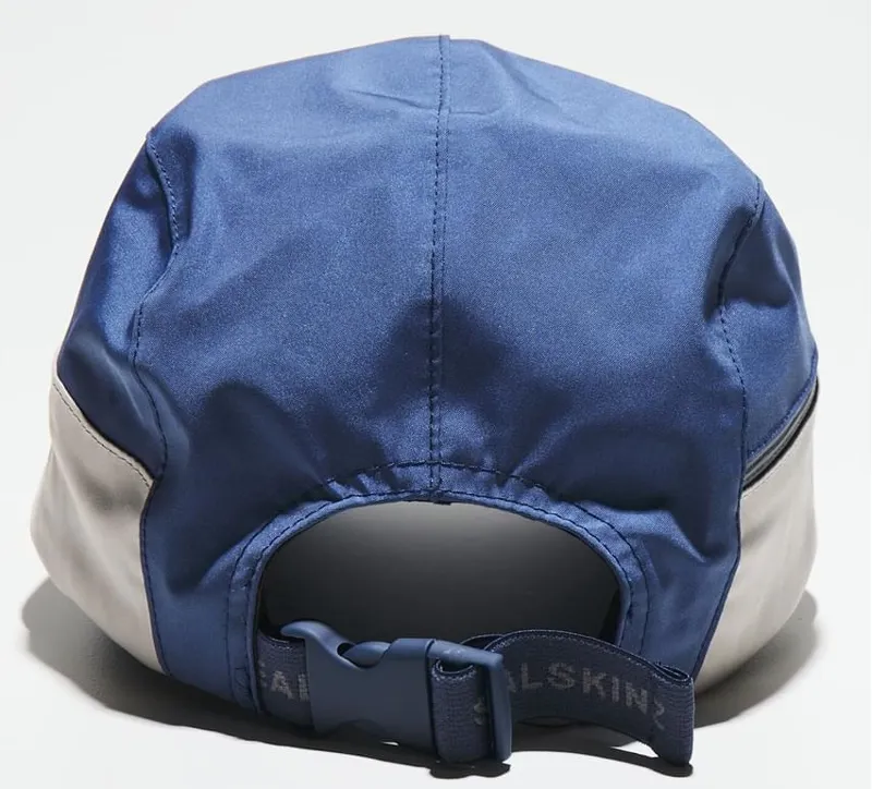 SealSkinz Scole Waterproof Zipped Pocket Cap Navy/Beige/Olive-1