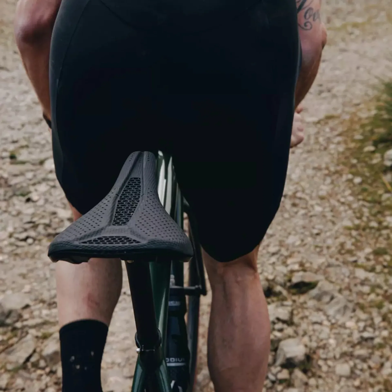 Specialized Phenom Pro With Mirror Saddle Black-3