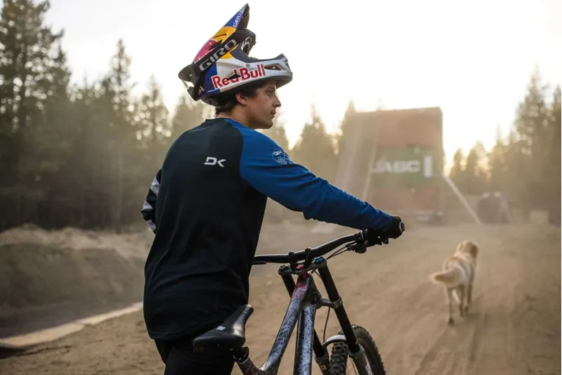 Dakine Thrillium LS MTB Jersey Team Carson Storch Black-9