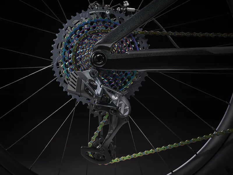 Trek Rail 9.9 XX1 Electric Mountain Bike 2022 Prismatic/Trek Black-5