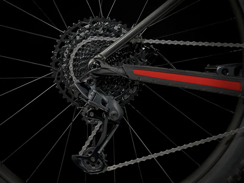 Trek Roscoe 8 Hardtail Mountain Bike 2022 Matt Black/Olive-5