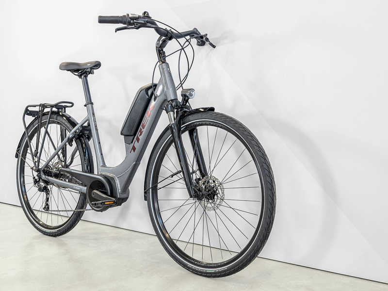 Trek Verve+ 1 Lowstep DT 400WH Electric Bike 2023 Galactic Grey-1