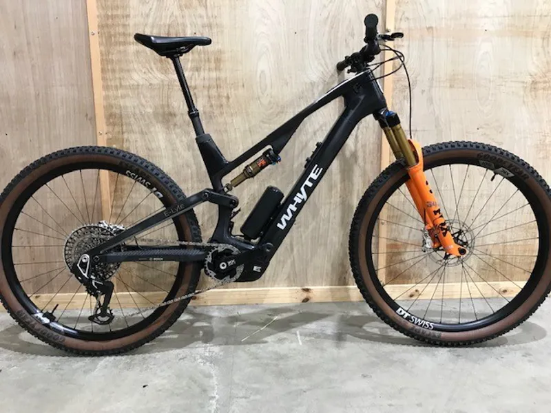 Ex Demo Whyte E-Lyte 140 Works Large Electric Bike 2024 UD Carbon/Gloss Black