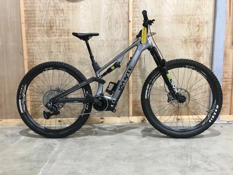 EX DEMO Whyte E-Lyte 150 RSX Small Electric Bike 2024 Gloss Silver/UD Carbon