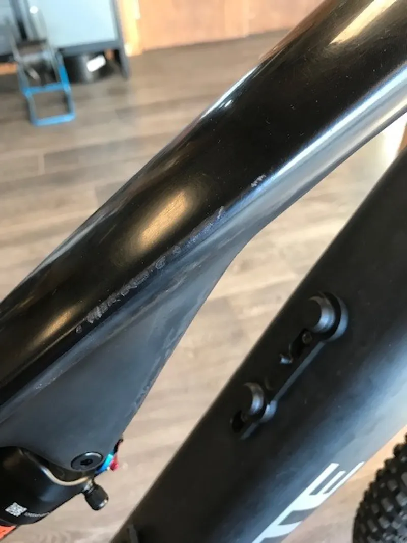 Ex Demo Whyte E-L140 Works Medium Electric Bike 2024 UD Carbon/Gloss Black-1