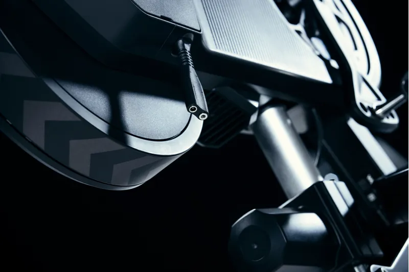 Wahoo KickR Smart Bike With WiFi-11