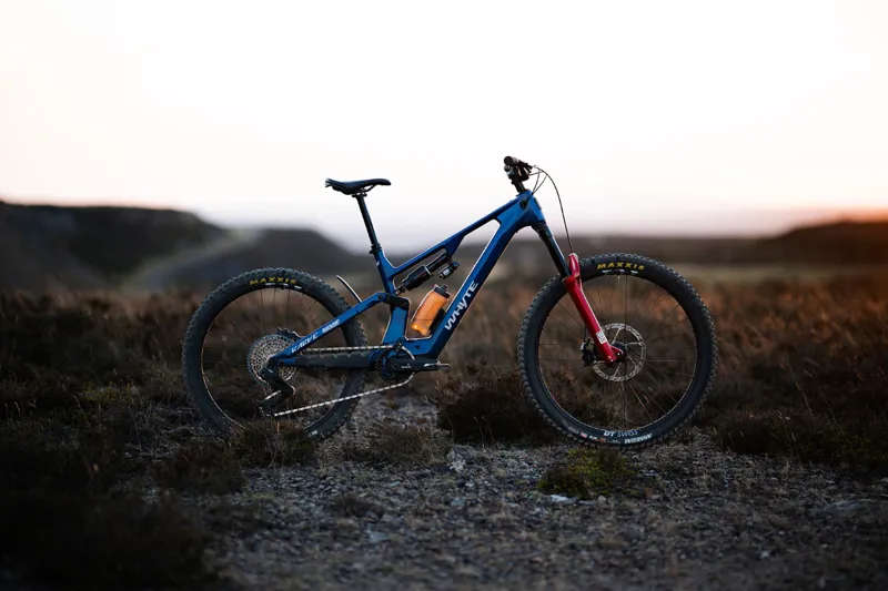 Whyte Karve RS 29er Electric Mountain Bike 2027 Gloss Dark Silver-3