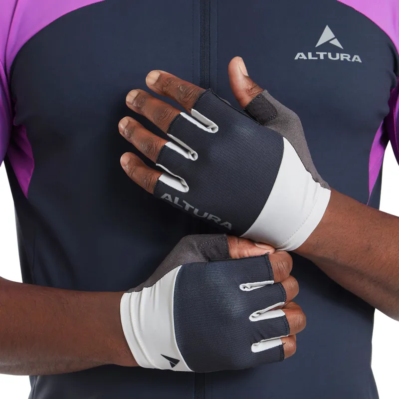 Altura Airstrea Mitt Navy-3