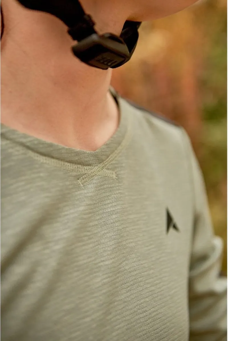 Altura Ridge Performance Women's LS MTB Jersey Stone-8