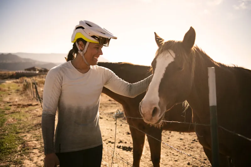 Specialized Ambush 2 MIPS MTB Helmet White Sage-8