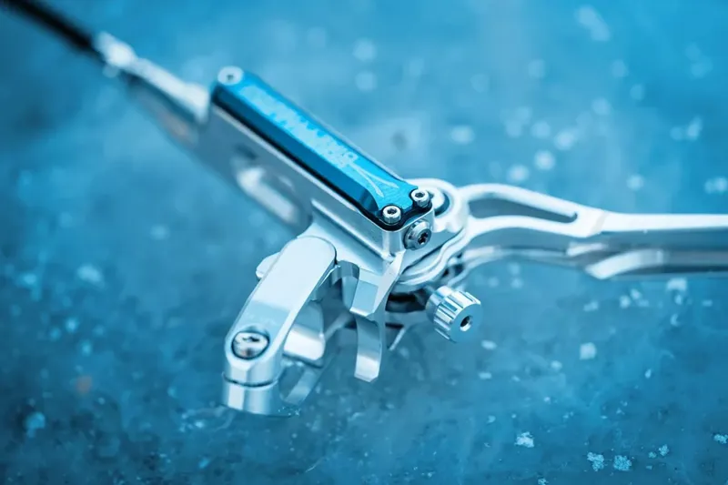 Trickstuff Direttissima Special Edition Disc Brake Set Silver/Blue-1