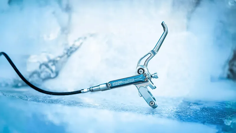 Trickstuff Direttissima Special Edition Disc Brake Set Silver/Blue-3