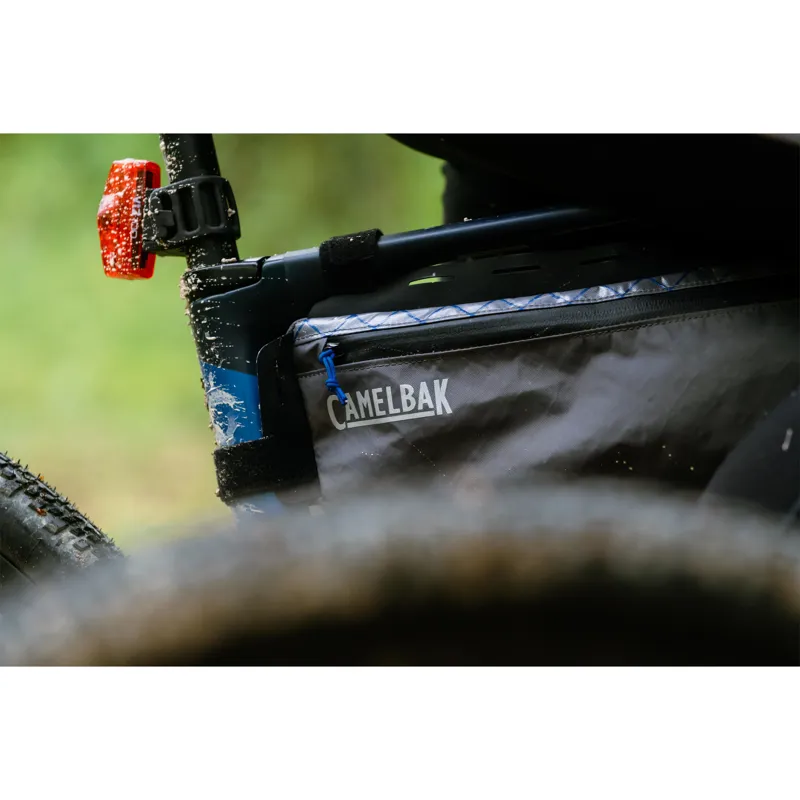 CatEye VIZ 100 Rear Bike Light-3