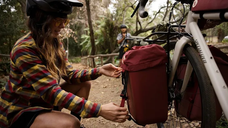 Specialized/Fjallraven Coolcave Pannier 19L Navy-2