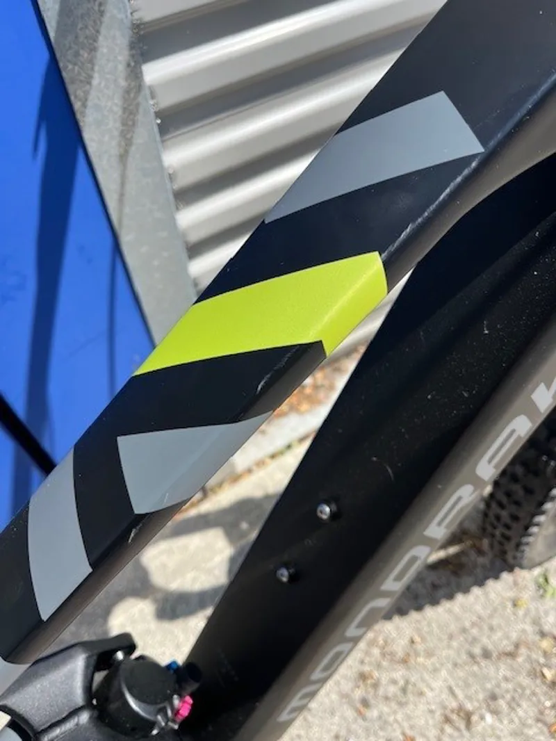 Ex Demo Mondraker Crafty Carbon R Large Electric Bike 2025 Grey/Black/Yellow-2