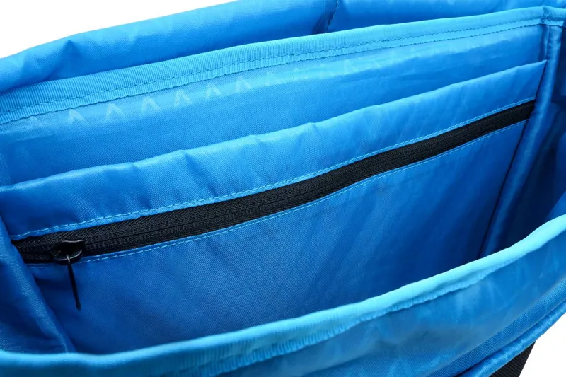 Cube Acid Pannier Bag City 20 Black-5