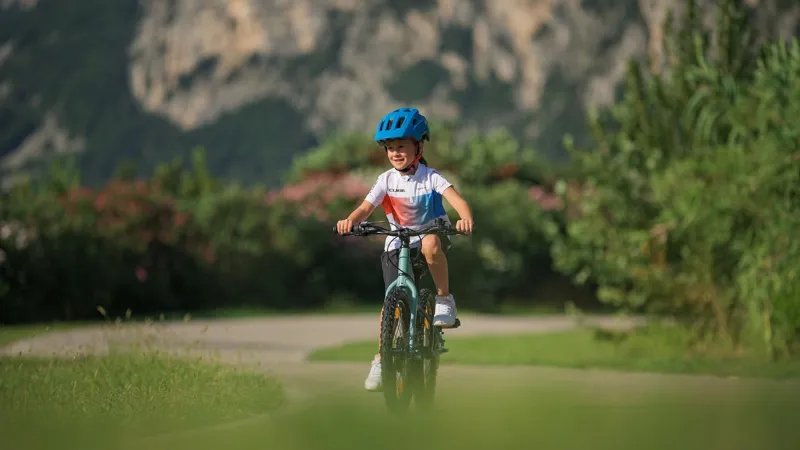 Cube Acid 200 Disc FE 20in Kids Bike 2026 Lizard/Blue-1