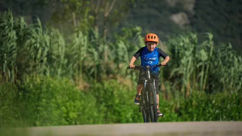 Cube Acid 240 24in Disc Kids Bike 2026 Galactic/Cyan-1