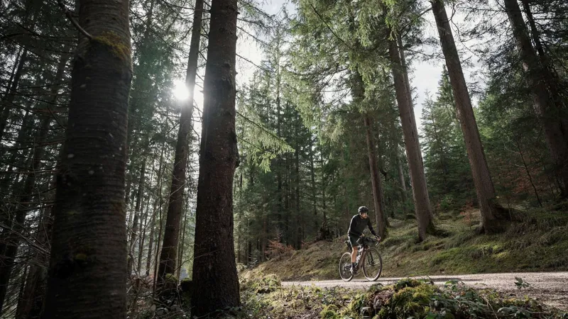 Cube Nuroad Hybrid C62 EXC 400X Electric Bike 2026 Blackline-1