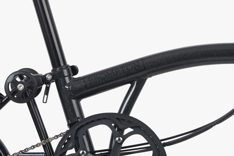 Brompton Electric P-Line Mid Bar Folding Bike 2023 Midnight Black-5