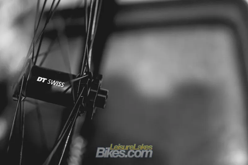 DT Swiss H1900 30mm Rim 110x15 Boost Hybrid 29er Front E-MTB Wheel Black-5