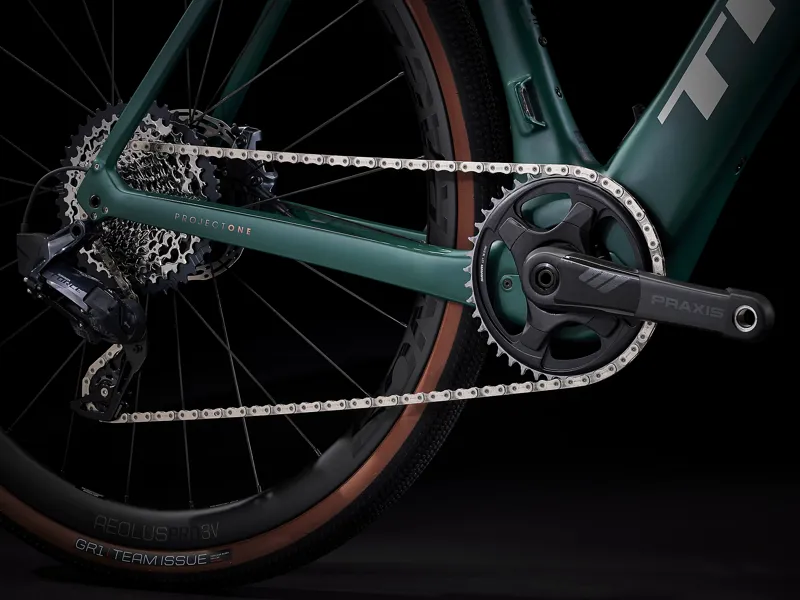 Trek Domane+ SLR 7 eTap Electric bike 2023 Juniper-3