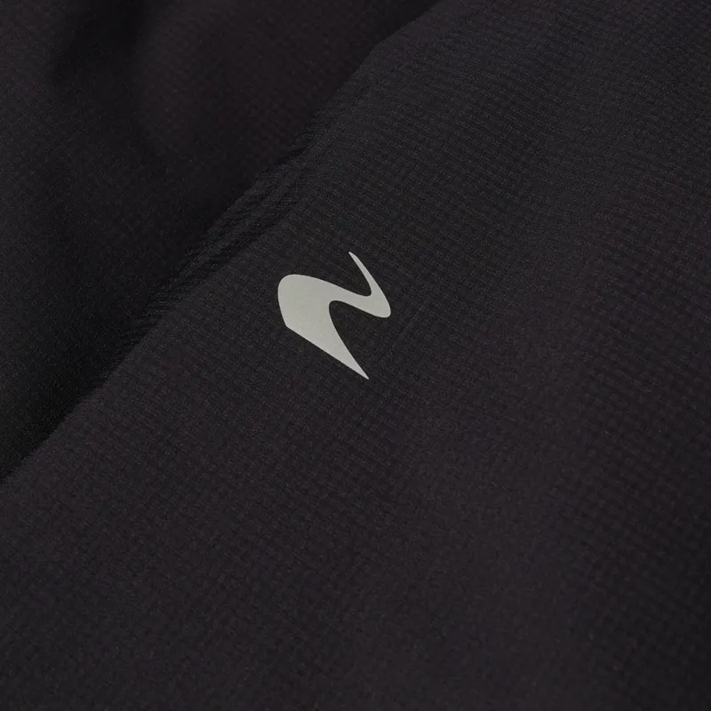 Endura AllTrack Race Cape Jacket Black Reflective Print-2