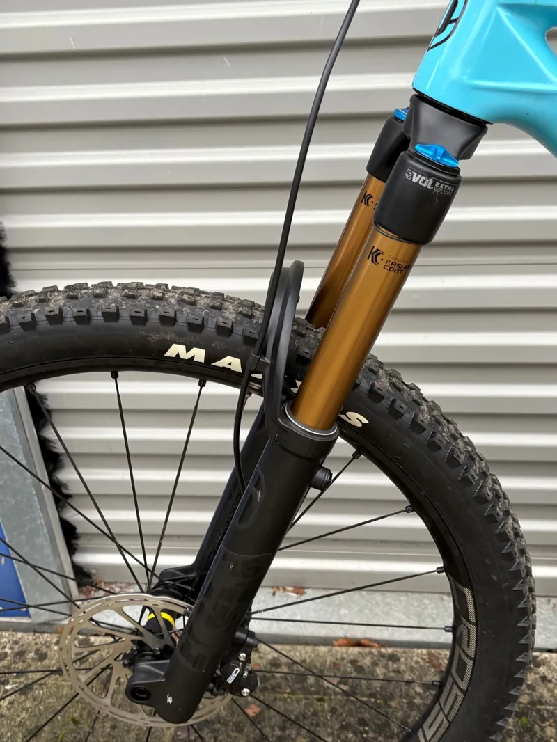 Ex Demo Mondraker Raze Carbon RR Small Mountain Bike 2023 Purple/Blue-1