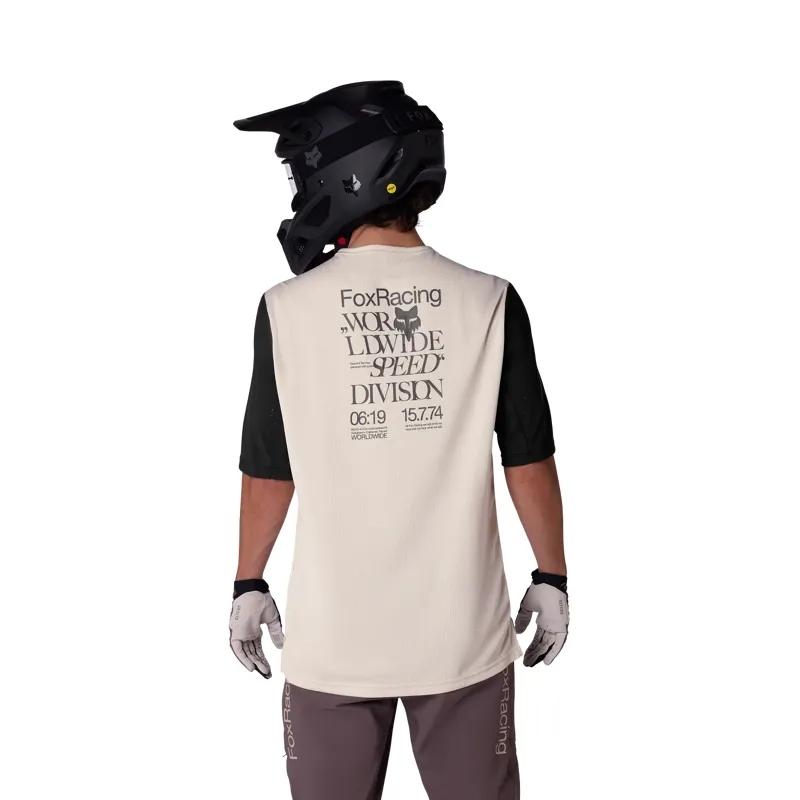 Fox Defend Park SE Short Sleeve Jersey Chalk-1