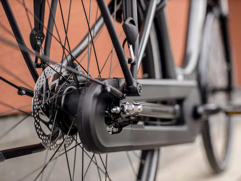 Trek District+ 1 Lowstep Electric Hybrid Bike 2023 Lithium Grey-3