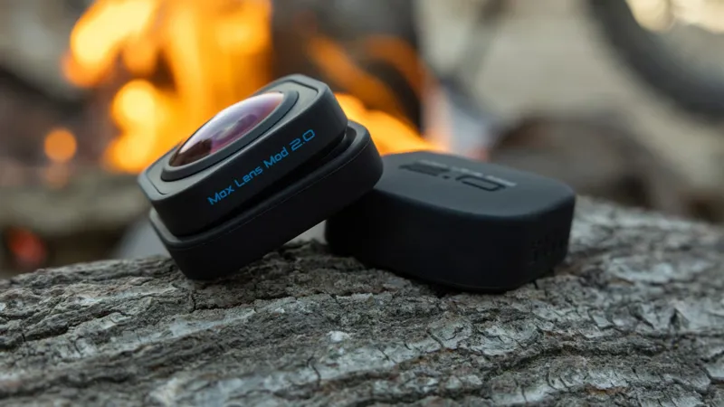 GoPro Max Lens Mod 2.0 Includes Max Mod Lens 2.0 for HERO12/Protective Caps and Cleaning Cloth Black-2