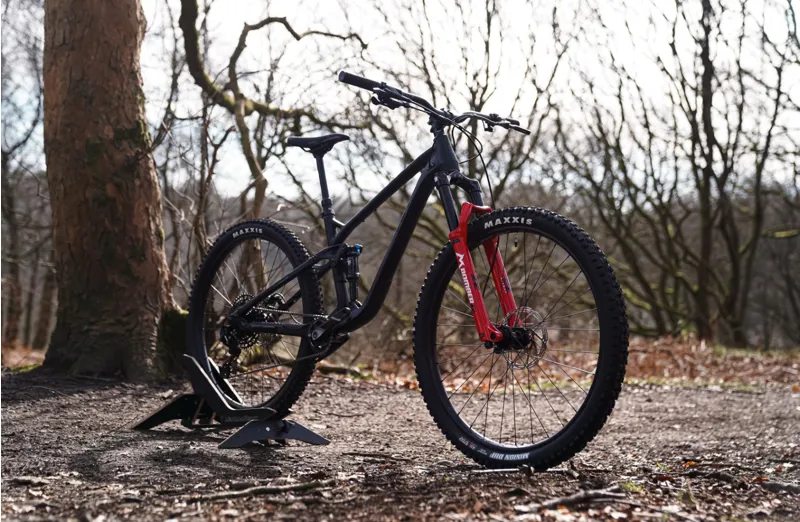 GT Sensor Comp Alloy Trail Mountain Bike 2024 Matte Black-3