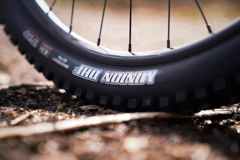 GT Sensor Comp Alloy Trail Mountain Bike 2024 Matte Black-10