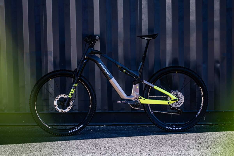 Haibike Lyke 11 Electric Bike 2023 Carbon/Sand/Lime Gloss -2