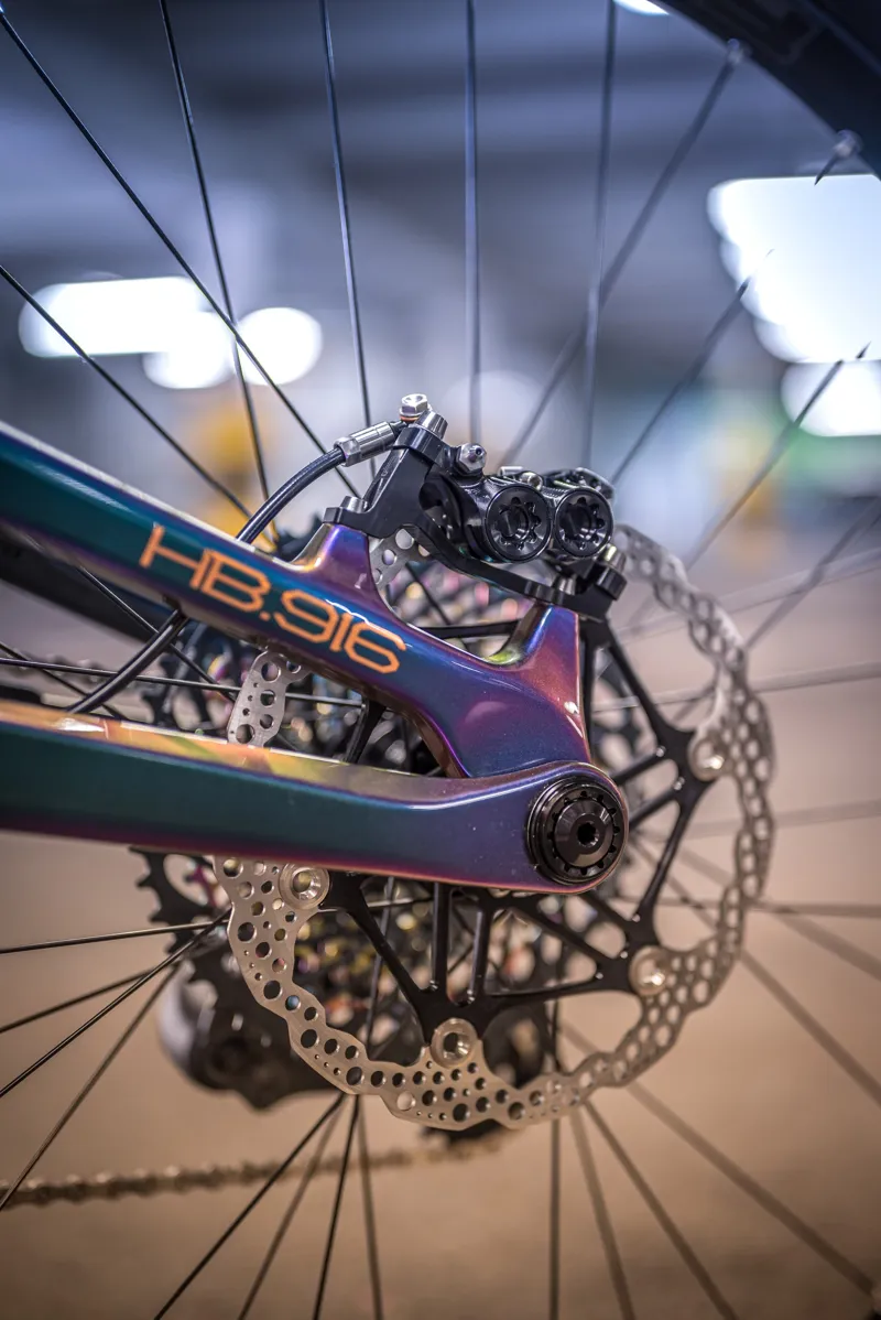 Hope HB916 XX1 AXS Custom H2 Mountain Bike 2023 Chameleon-9